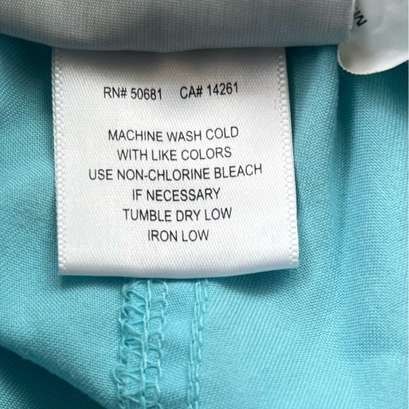 Grey's Anatomy Riley 5-Pocket Mid-Rise Flare Leg Pant Size Medium Petite - Picture 5 of 10